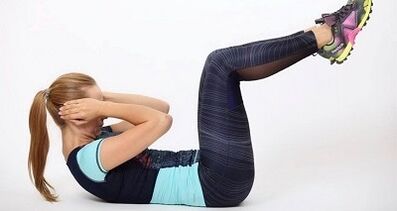 Latihan Crunch untuk Penurunan Berat Badan