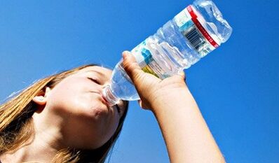 Minum diet selama sebulan untuk penurunan berat badan